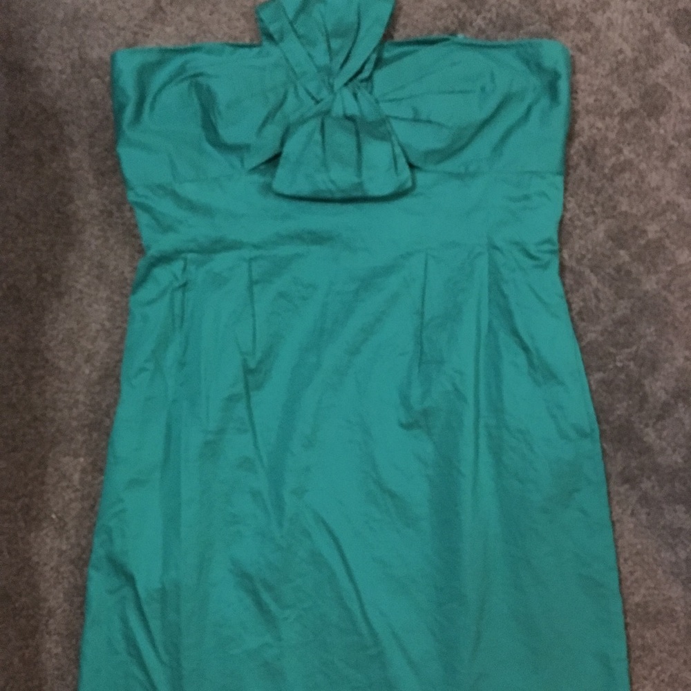 A green midi dress